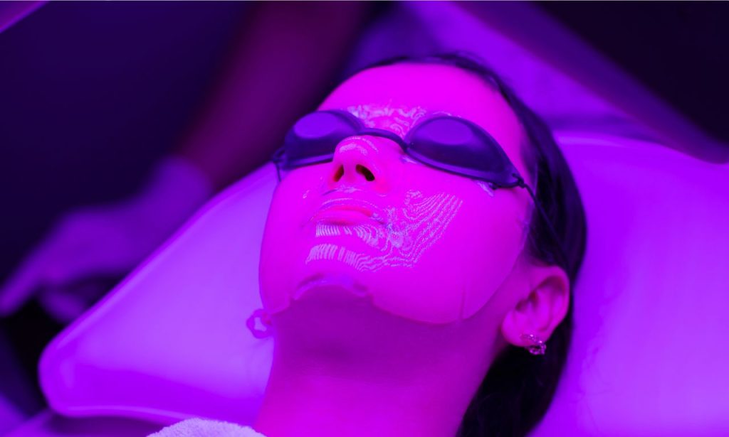 What Does Purple Light Therapy Do?